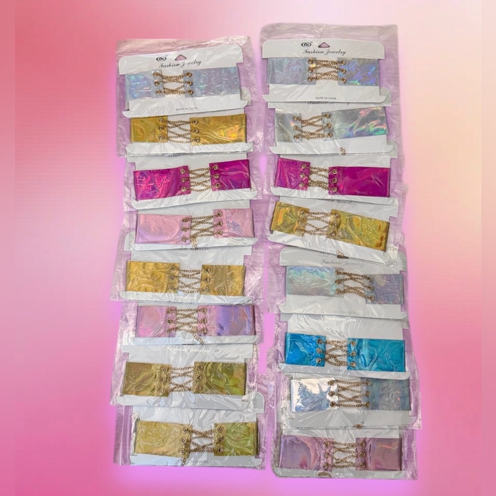 #766 NEW!! 💕 Bundle of 16 Holographic Chain Bracelets -Party Favors-Girls Night